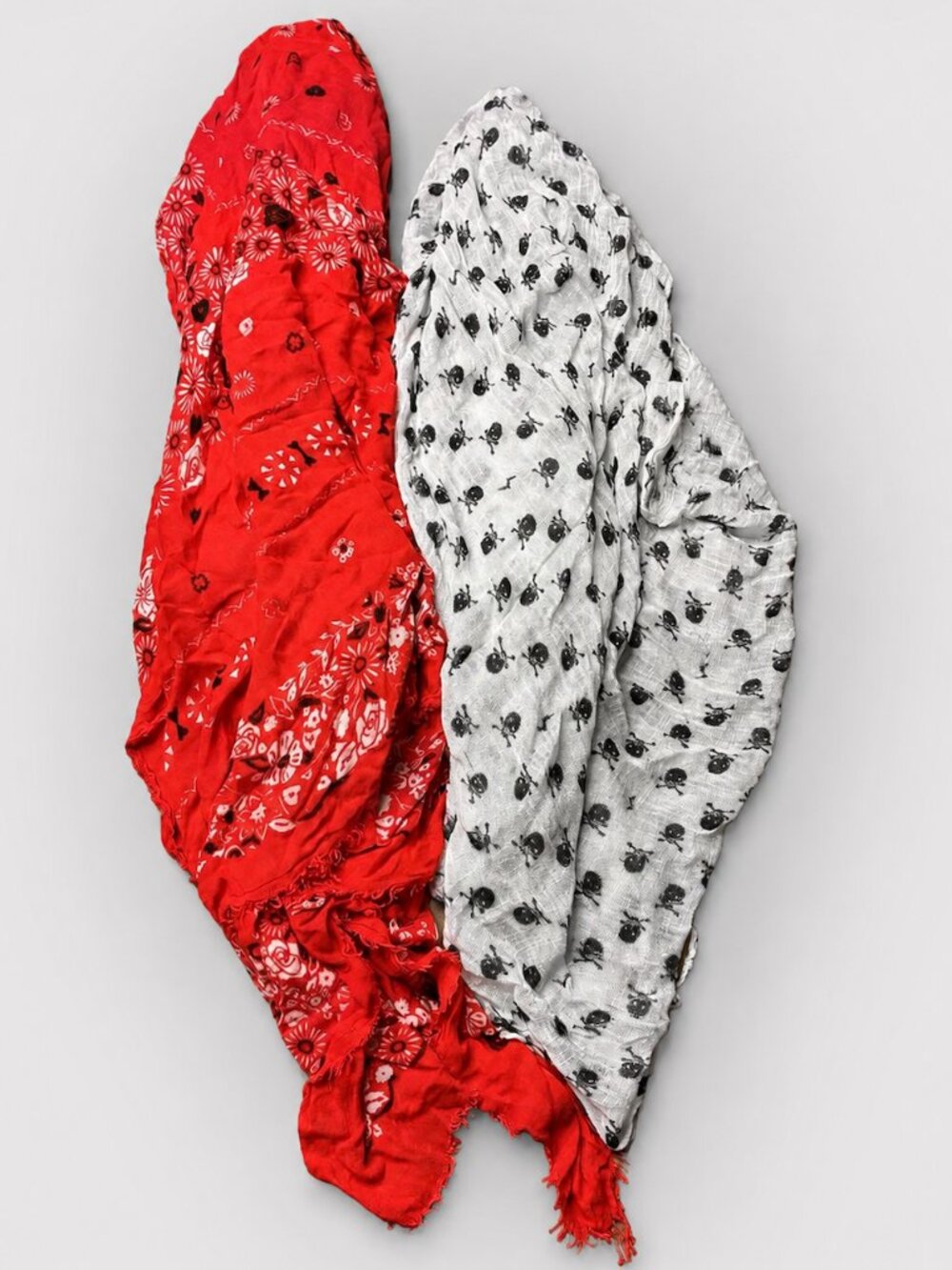 Pair - Vintage 2000's Bandanas